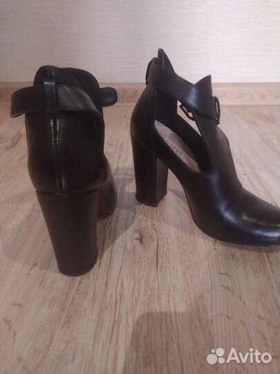 Туфли женские