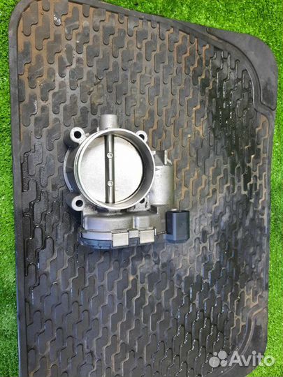 Дроссельная заслонка Audi A4 8K2 AUK 2015