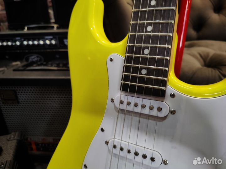 Электрогитара с Комбиком (комплект)