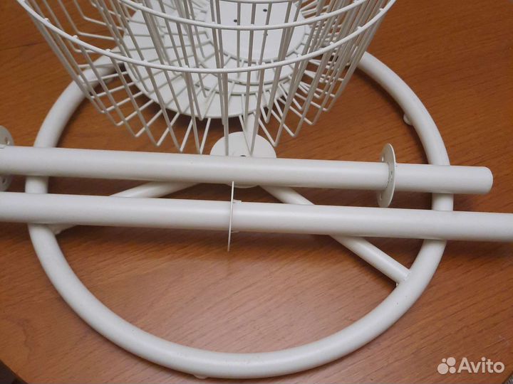 Корзина, этажерка 4 -х ярусная IKEA sprutt