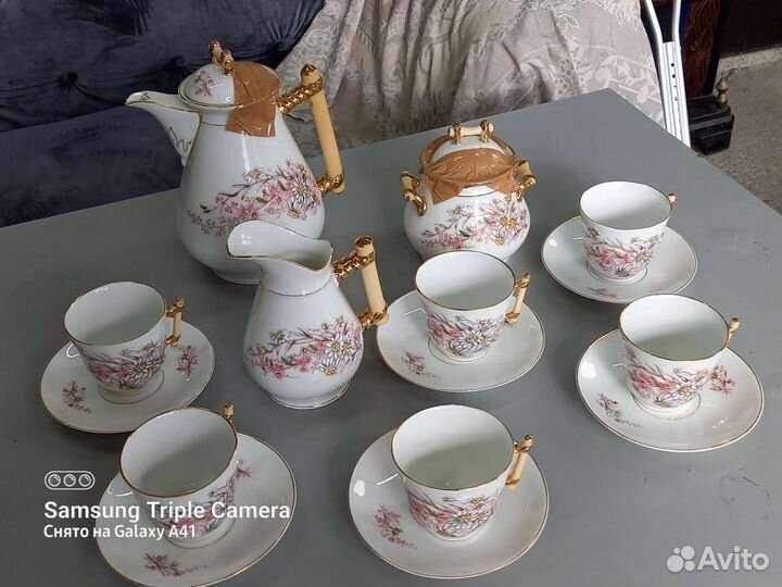 Фарфоровый чайный сервиз Германия 19 век
