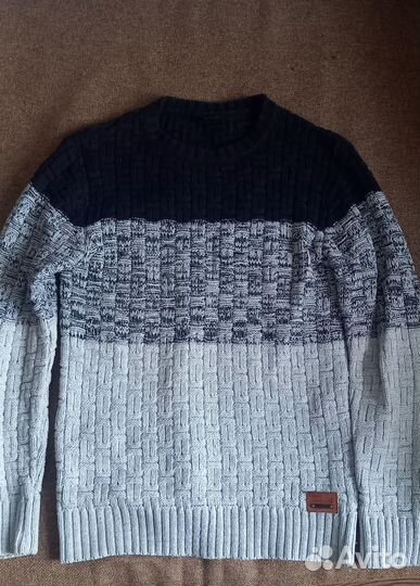 Свитер мужской