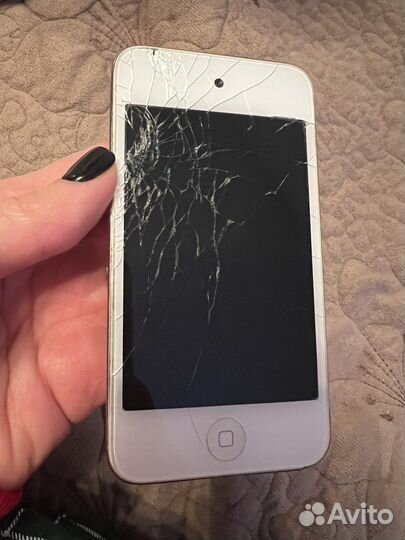 iPod touch 32gb белый