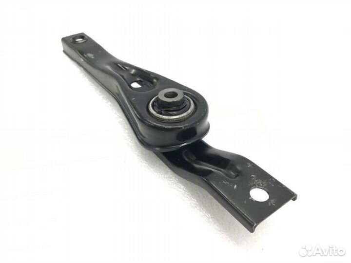 Опора двигателя задняя Skoda Octavia 1.6 cwva 2018