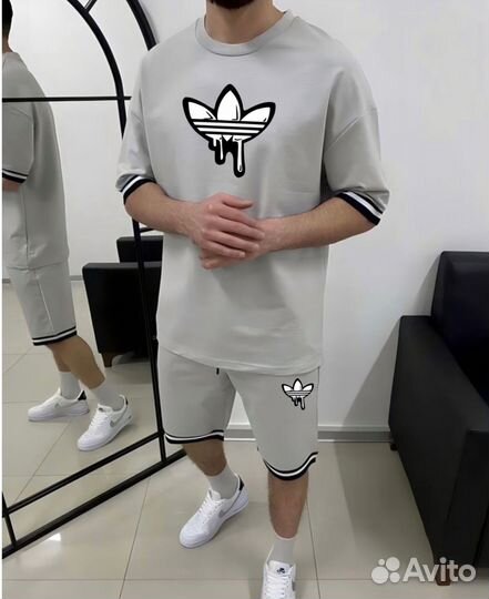 Костюм спортивный Adidas (футболка + шорты)