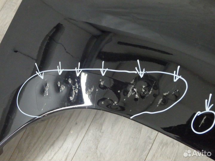 Крыло переднее правое Land Cruiser 200