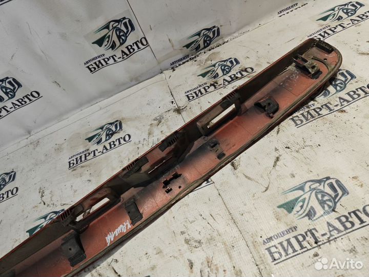 Молдинг крышки багажника Nissan Qashqai I (2006—2010)