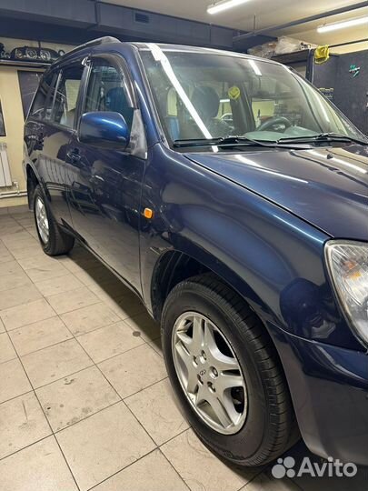 Chery Tiggo (T11) 1.8 МТ, 2010, 100 000 км