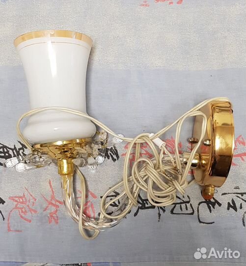 Светильник настенный