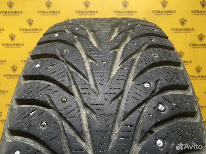 Yokohama Ice Guard IG35 215/55 R17 98T