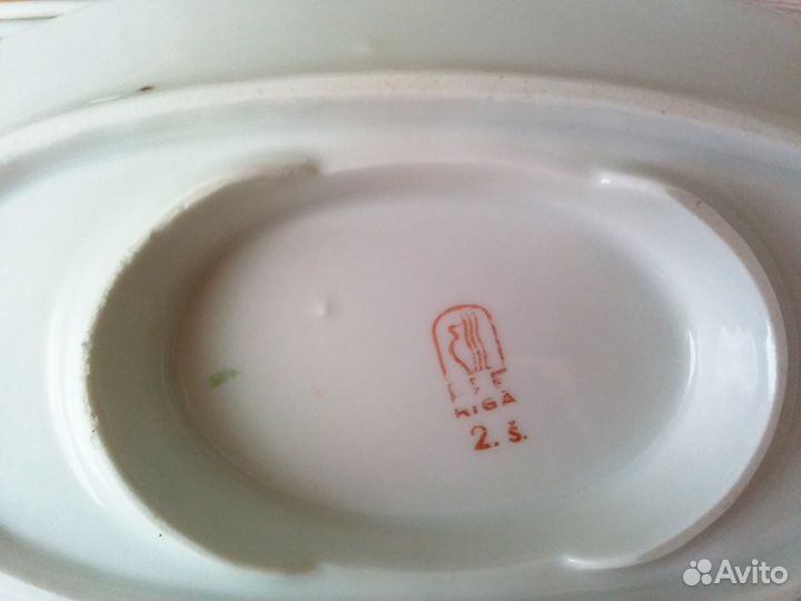 Соусник, тарелки