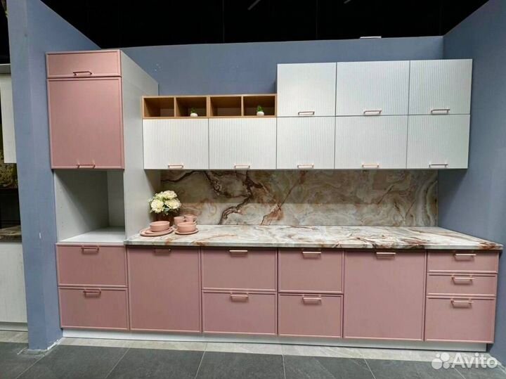 Кухонный гарнитур новый