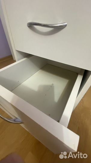 Маникюрный стол 130.5*60