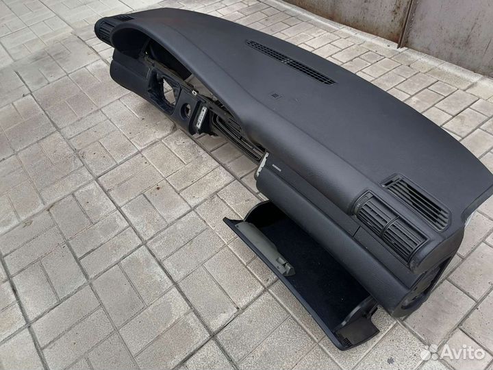 Панель приборов (Торпедо) Audi A6 C4
