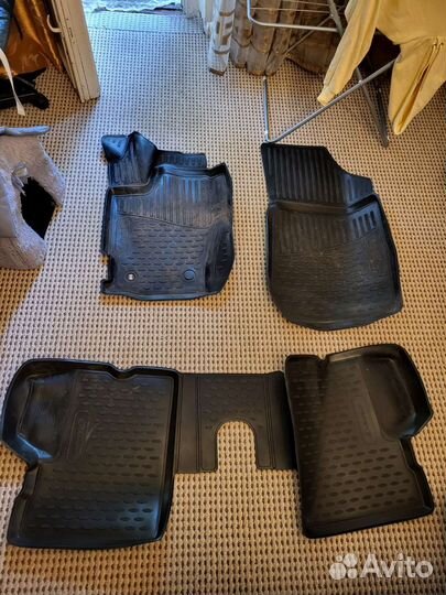 Коврики для Reanault Kaptur