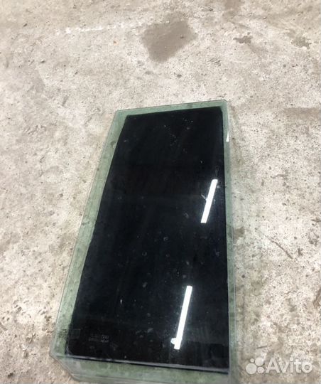 Форточка задняя правая VW Volkswagen Touran