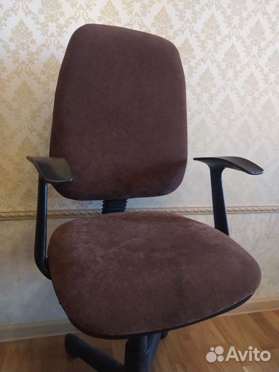Кресло компьютерное офисное