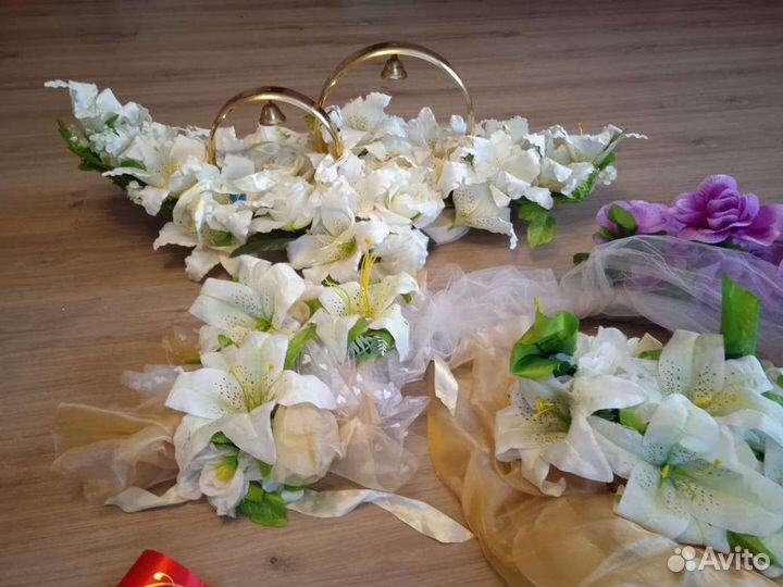 Свадебное украшение для автомобиля