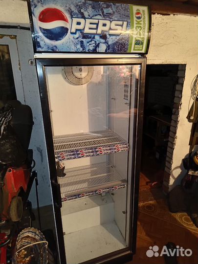 Холодильник Pepsi