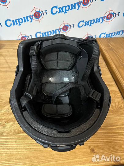 Шлем тактический черный без ушей Бр1, Бр2