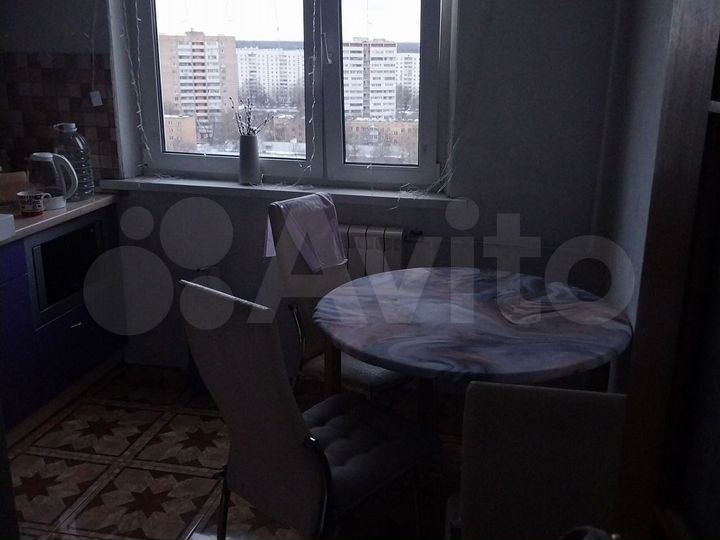 2-к. квартира, 50 м², 17/17 эт.