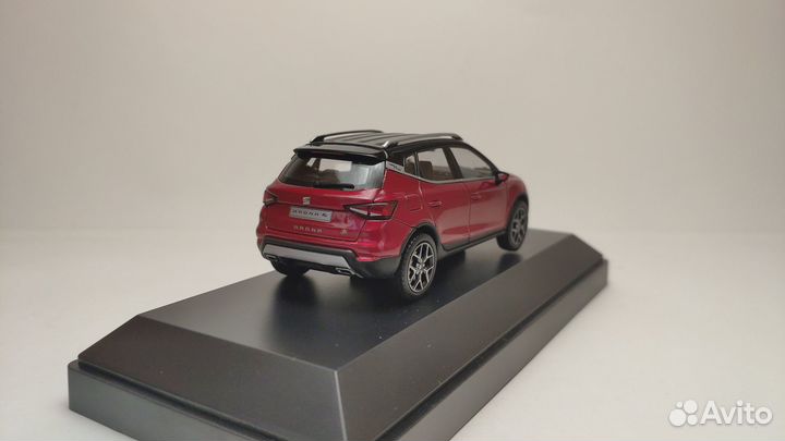 Seat Arona FR. 1:43