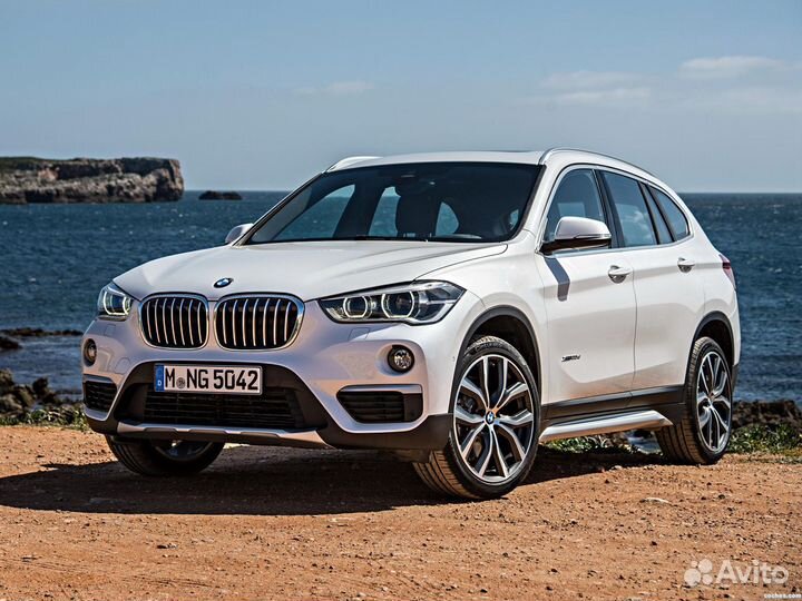 Стекло фары BMW X1 F48 F49