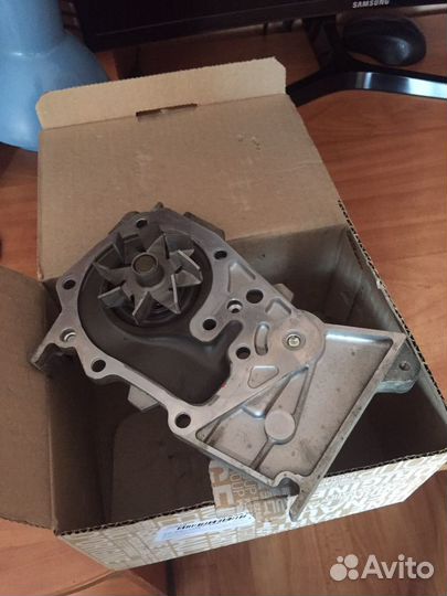 Водяной насос помпа Рено Логан