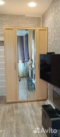 Шкаф с зеркалом бу