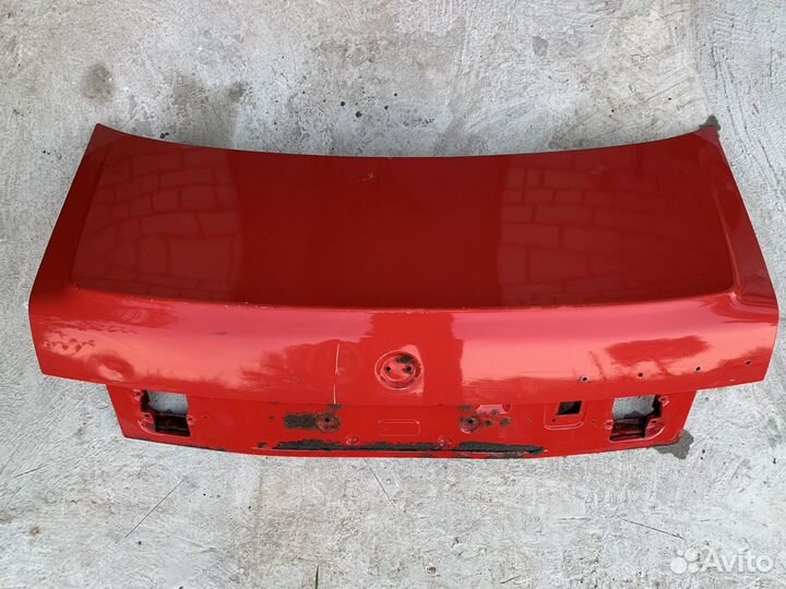 Крышка багажника Volkswagen Passat b3
