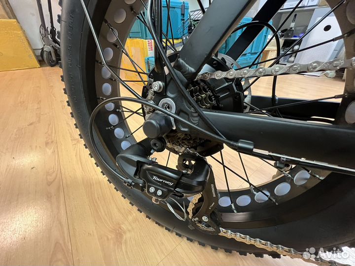 Электрофэтбайк Минако F11 Dual. Полный привод