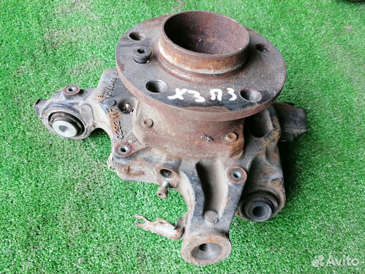 Кулак задний ступица на BMW X3 F25 2010-2017