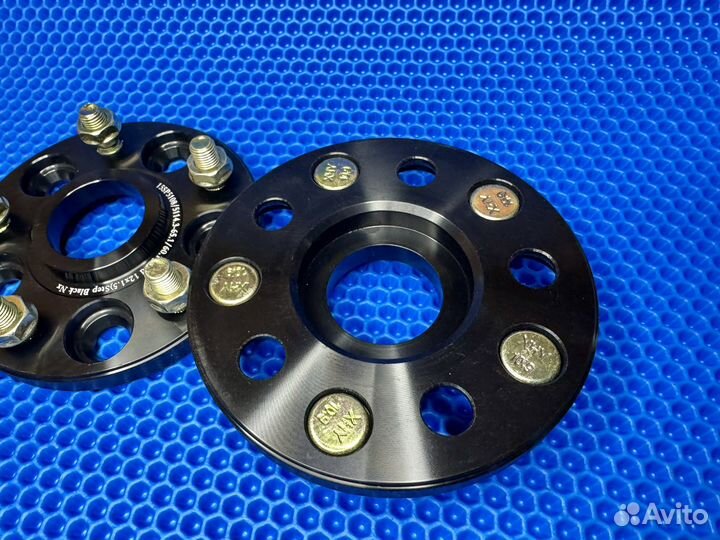 Адаптеры 5х108-5х114.3 15мм 12*1.5 Черные