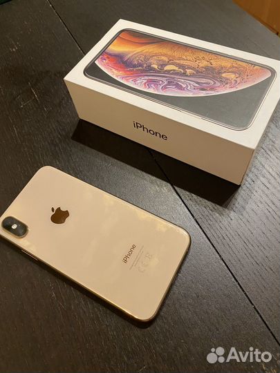 iPhone Xs, 64 ГБ
