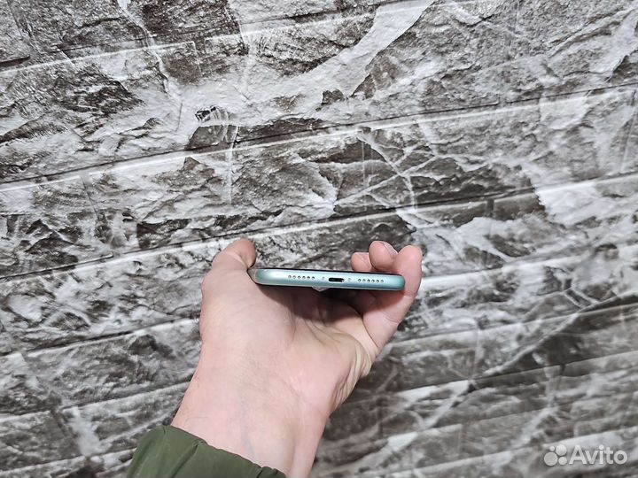 iPhone 11, 256 ГБ