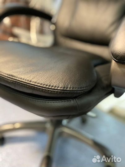 Компьютерное кресло