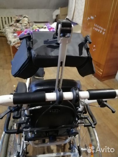 Коляска инвалидная