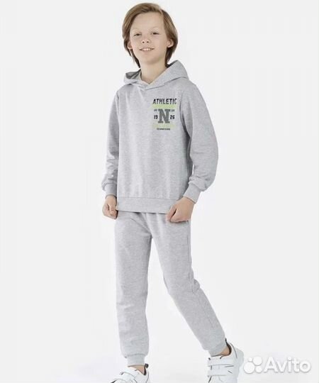 Новый спортивный костюм 140