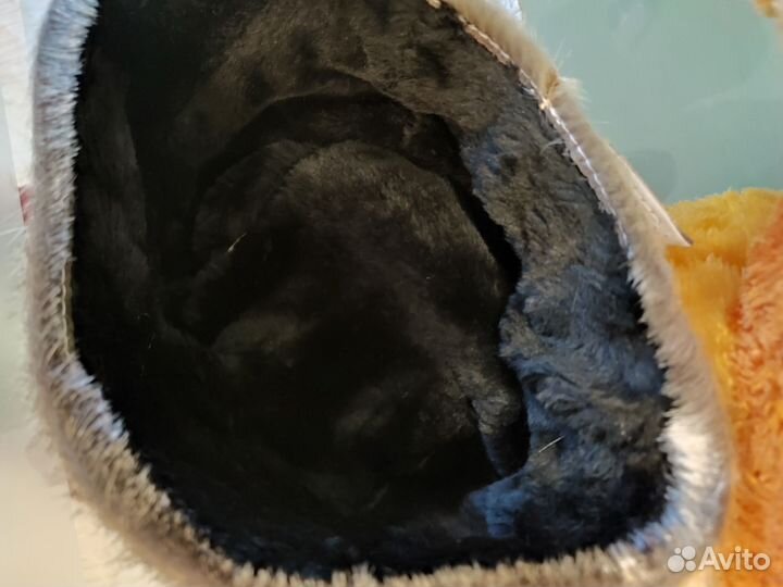 Шапка зимняя, кожа