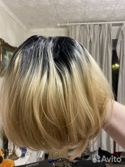 Парик женский