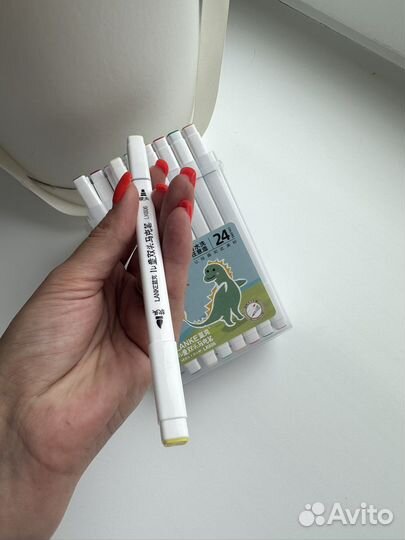 Новый набор акварельных маркеров