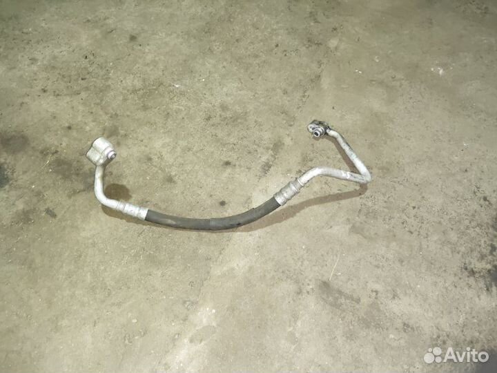 Трубка кондиционера Volkswagen Passat B6 1.9 BXE