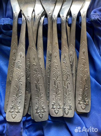 Мельхиоровые ложки, вилки ножи