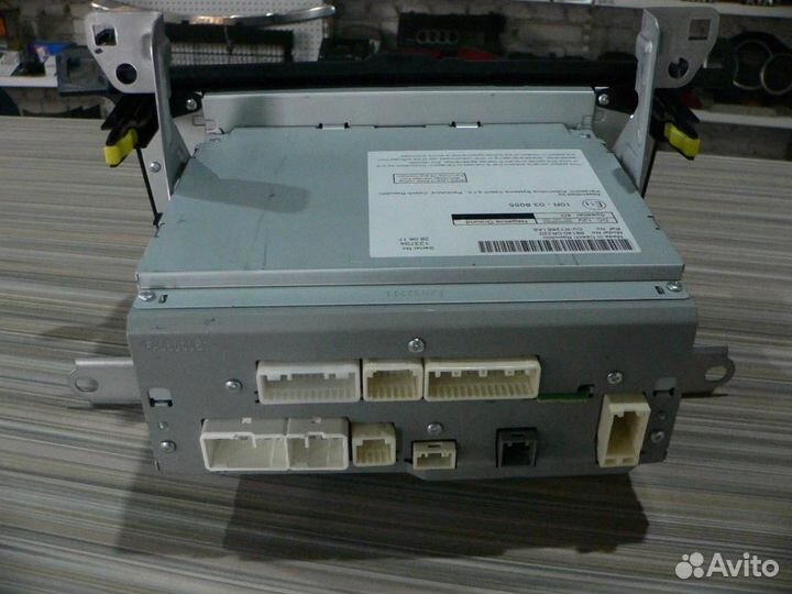 Музыкальный центр toyota RAV 4 2013-2019