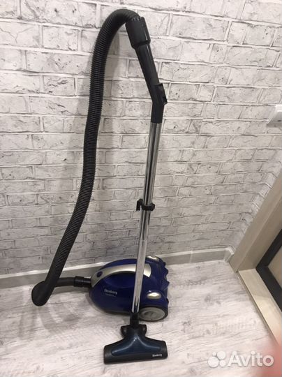 Пылесос Elenberg