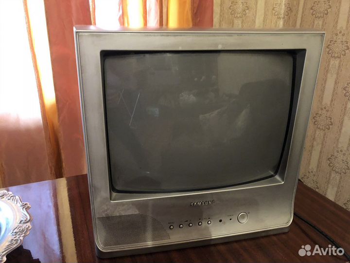 Телевизор samsung CS-14F10R