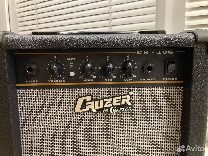 Комбоусилитель