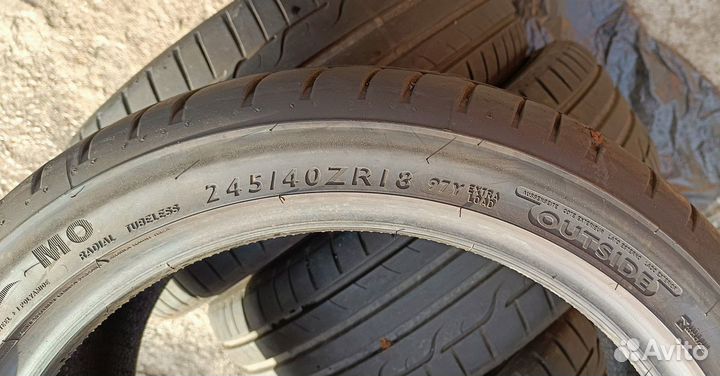 Dunlop SP Sport Maxx 225/45 R18 и 245/40 R18 97Y