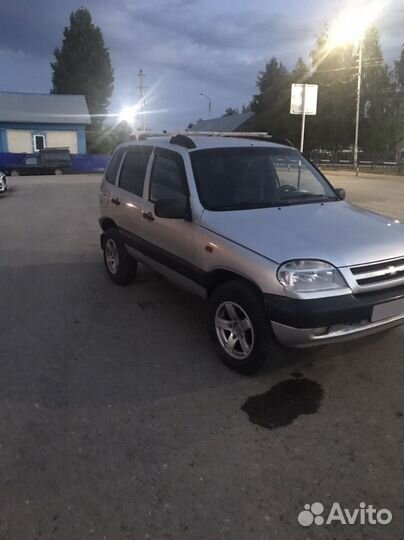 Chevrolet Niva 1.7 МТ, 2004, 215 501 км
