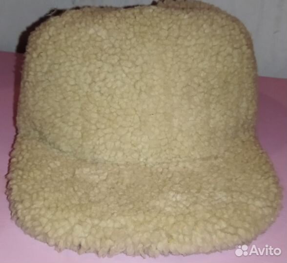 Бежевая кепка меховая и под дерево by krasava